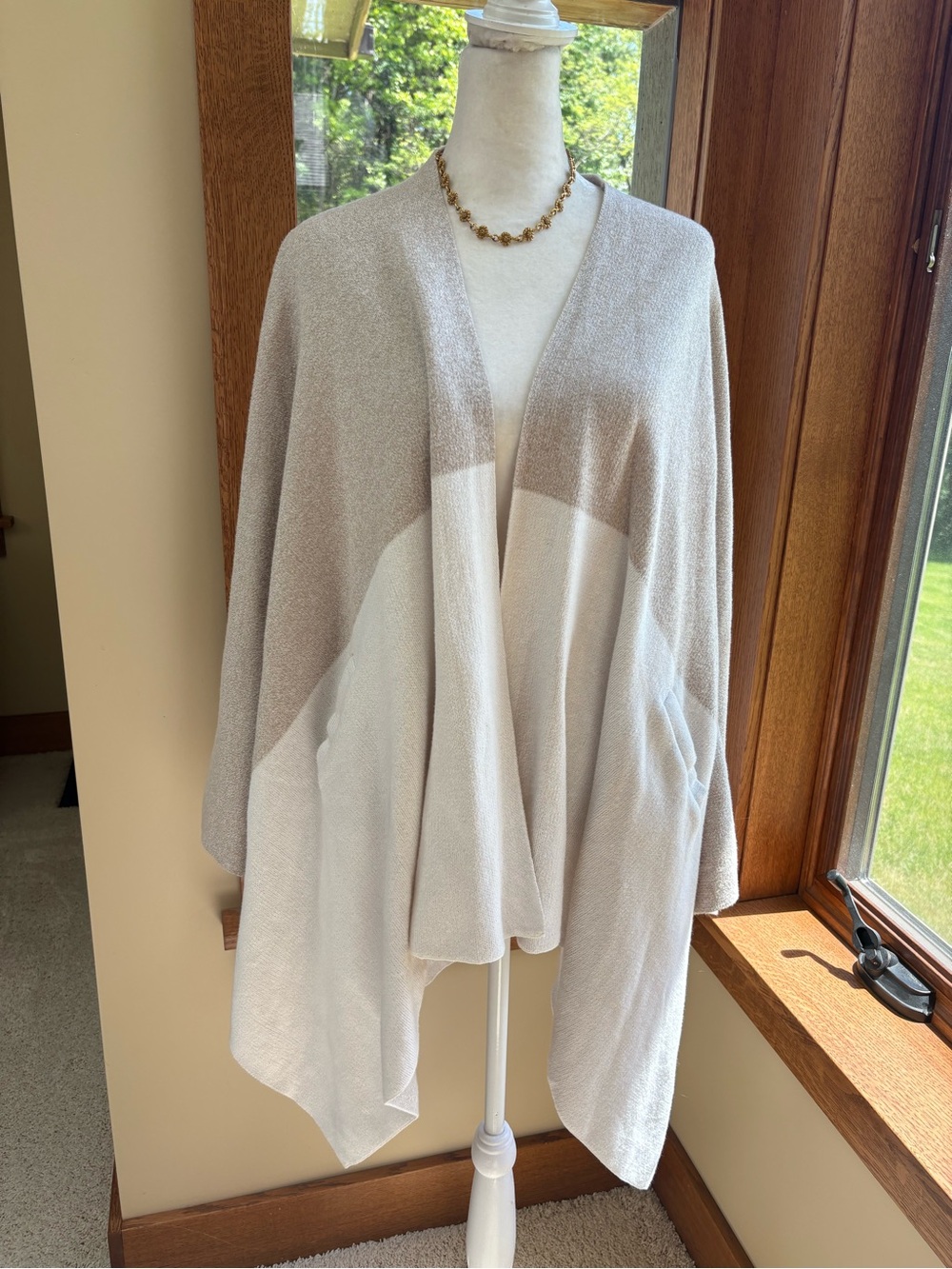 Zestt Organics Two Tone Beige Tan Color block Cotton Wrap Cape Pockets S